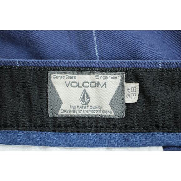 Volcom Shorts Mens 35 Blue Windowpane Cotton Blend on front center left leg - Picture 3 of 7